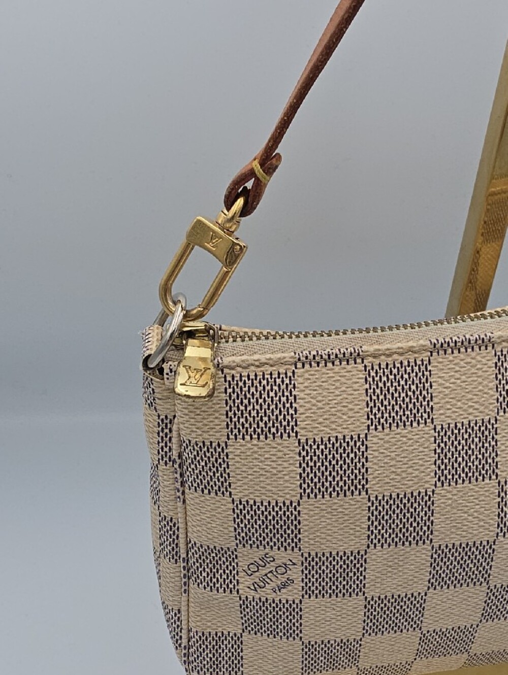 Louis Vuitton Damier Azur Small Pochette Accessoires W/ Original Strap (EUC)COA✨ - Picture 5 of 16
